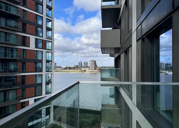 Central London Luxury 2 Bed Apartment